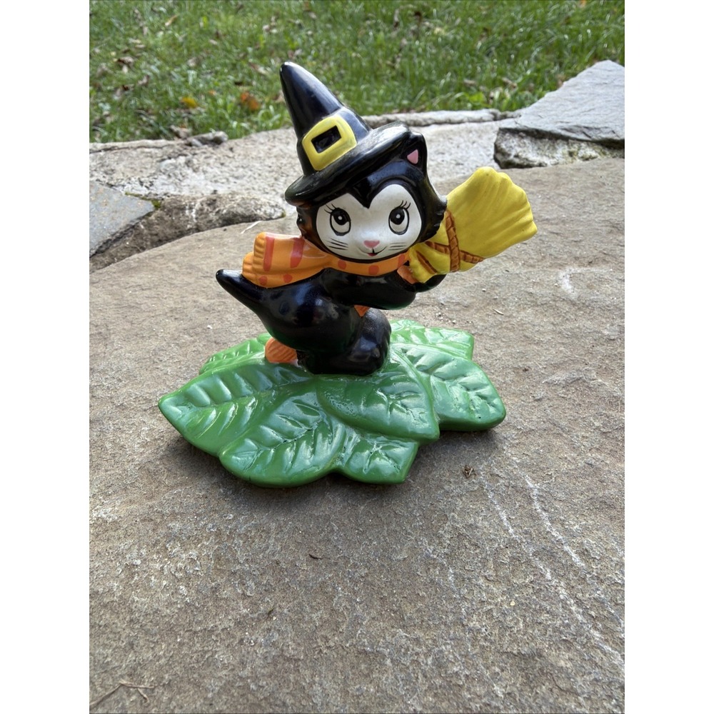 Set/3  VTG Lefton Korea Halloween Cat Figurines Witch Hat Scarf Black Cat Decor